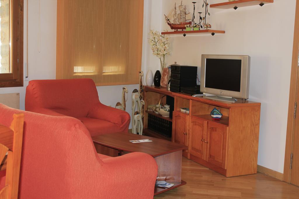 Hostal Los Valles Bielsa Room photo