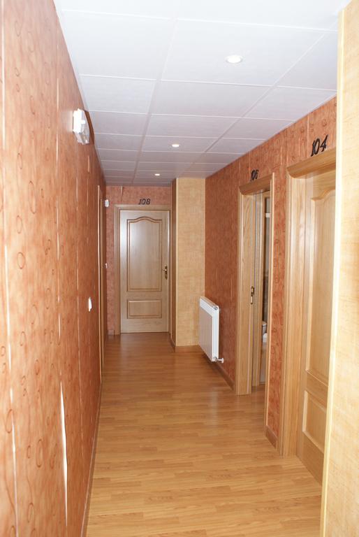 Hostal Los Valles Bielsa Exterior photo